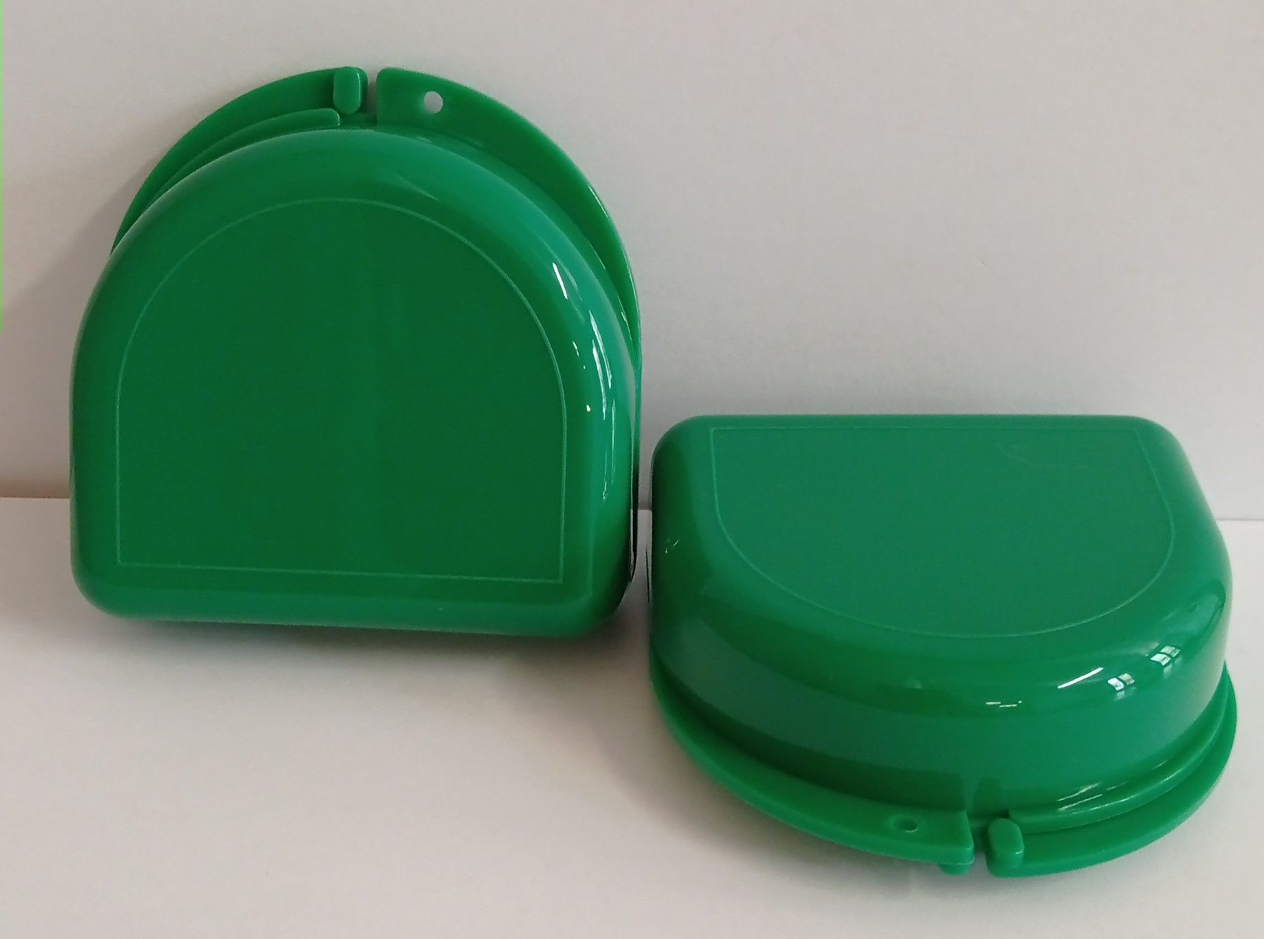 Krabička na aparát se zádrží na klíček MINI - zelená s vůní mentolu