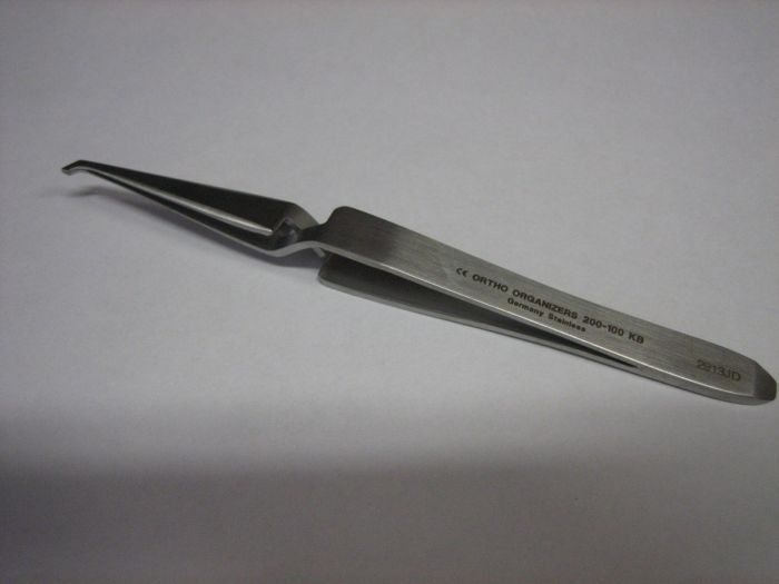 Ortho – pinzeta